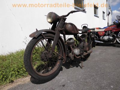 Puch_125_T_Bj__1949_Doppelkolben-Motor_-_no_Puch_R_M_125_150_175_200_250_SV_SGS_TL_TF_3.jpg