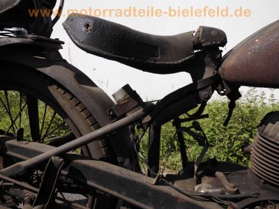 Puch_125_T_Bj__1949_Doppelkolben-Motor_-_no_Puch_R_M_125_150_175_200_250_SV_SGS_TL_TF_88.jpg