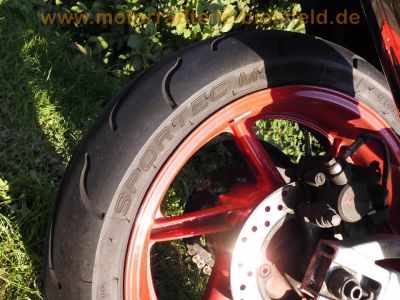 Honda_CBR_900_RR_Fireblade_SC28_Ur-Modell_schwarz_LSL-Lenkungsdämpfer_Sport-Auspuff_-_wie_SC33_11.jpg