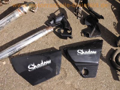 Honda_VT_700_C_RC19_Shadow_Custom_Chopper_-_wie_VT_750_C_RC14_RC29_VT_1100_C_SC18_SC23_31.jpg