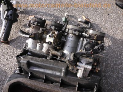 Yamaha_YZF-R1_RN12_EXUP_2005_grau_crash_YZF_1000_Motor_XN509E_33tkm_Ersatzteile_spare-parts_104_.jpg