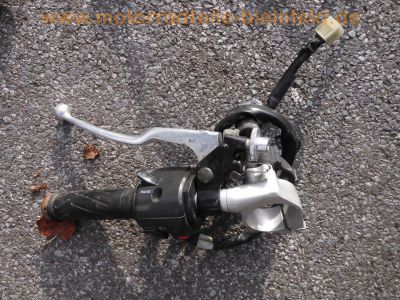 Yamaha_YZF-R1_RN12_EXUP_2005_grau_crash_YZF_1000_Motor_XN509E_33tkm_Ersatzteile_spare-parts_83_.jpg