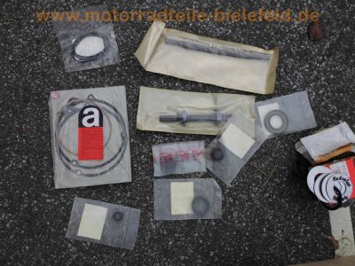 Honda_CB500Four_Ersatzteile_Motor_Zylinderkopf_Pleuel_Zylinder_Kolben_Getriebe_Dichtsatz_30.jpg