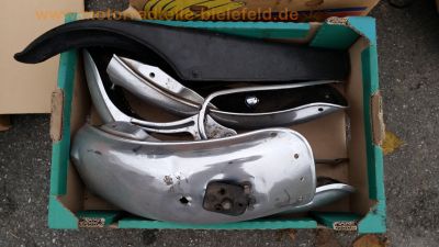 Honda_CB_500_Four_Konvolut_3x_Ersatzteile_spare-parts_-_wie_CB_350_400_500_550_750_F_Four_115.jpg