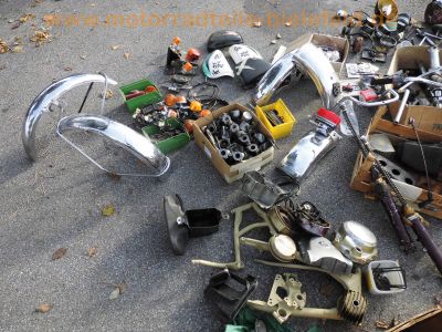 Honda_CB_500_Four_Konvolut_3x_Ersatzteile_spare-parts_-_wie_CB_350_400_500_550_750_F_Four_205.jpg