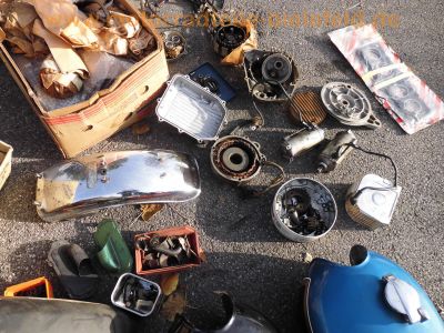 Honda_CB_500_Four_Konvolut_3x_Ersatzteile_spare-parts_-_wie_CB_350_400_500_550_750_F_Four_245.jpg