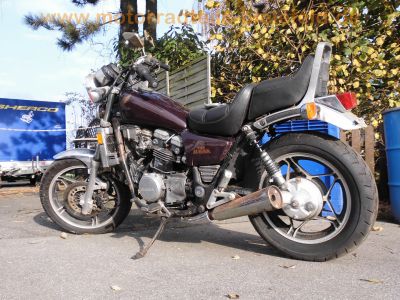 Honda_VF_750_C_V45_Magna_RC09_lila_rostig_Konis_Mecadapo_Auspuff_-_wie_VF_500_700_1100_F_S_C_RC21_RC07_22.jpg