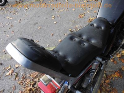 Honda_V45_US-Magna_VF_750_C_RC07_wie_RC09_schwarz_Scheibe_hohe_Sissy-Bar_kurze_Chrom-Fender_14.jpg