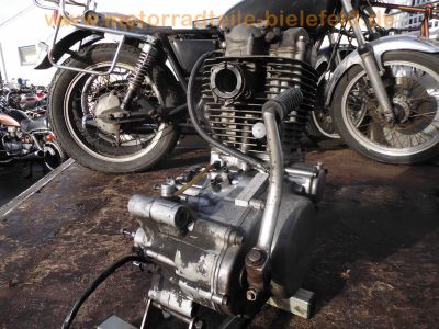 Yamaha_SR_500_48T_2J4_Ersatzteile-Konvolut_Motor_Neuteile_etc_-_wie_SR_XT_250_500_1U6_108.jpg