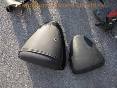 Aprilia_RS125_Ersatzteile_spare-parts_USD-Gabel_fork_Sitzbank_seat_-_wie_AF1_RS250_21.jpg