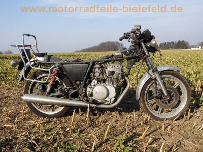 Yamaha_XS_360_1U4_mit_Gepaecktraeger_Chromfender_2x_Bremsscheibe_-_wie_XS_250_400_1U5_2A2_4G5_1.jpg