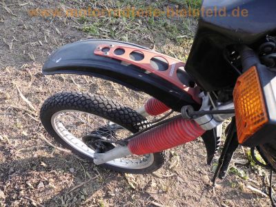 Honda_XL_500_R_PD02_rote_Sitzbank_ohne_Motor_Duplex-Bremse_-_wie_XL_250_350_500_600_R_S_MD03_MD_34.jpg