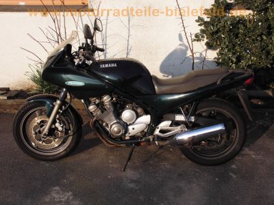 Yamaha_XJ_600_S_DIVERSION_gruen_mit_Gepaecktraeger_45.jpg