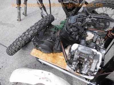 Yamaha_XT_550_5Y3_zerlegt_Ersatzteile_-_wie_XT_250_500_600_43F_28.jpg