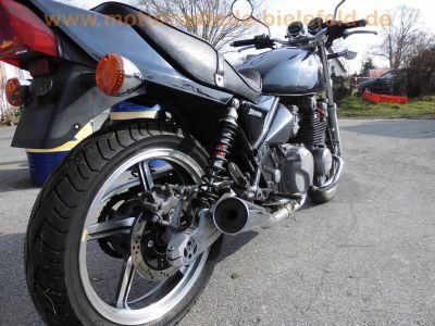 Kawasaki_ZR_550_Zephyr_blau_-_wie_Z_KZ_ZR_750_1100_1.jpg