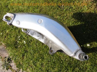 Aprilia_RSV_1000_Mille_RP_2003_Ersatzteile_spares_spare-parts_-_wie_Aprilia_RST_1000_Futura_Tuono_Falco_78.jpg