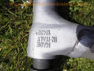Aprilia_RSV_1000_Mille_RP_2003_Ersatzteile_spares_spare-parts_-_wie_Aprilia_RST_1000_Futura_Tuono_Falco_81.jpg