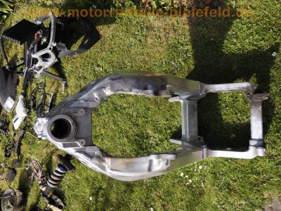 Aprilia_RSV_1000_Mille_RP_2003_Ersatzteile_spares_spare-parts_-_wie_Aprilia_RST_1000_Futura_Tuono_Falco_98.jpg