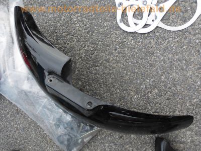Honda_CBR_900_RR_Fireblade_SC28_Ersatzteile_spares_spare-parts_-_wie_SC33_29.jpg