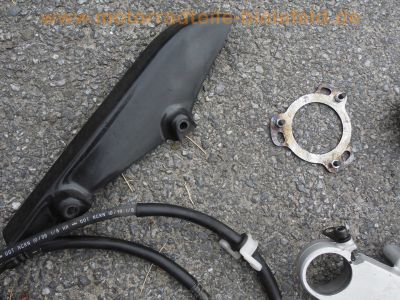 Honda_CBR_900_RR_Fireblade_SC28_Ersatzteile_spares_spare-parts_-_wie_SC33_39.jpg