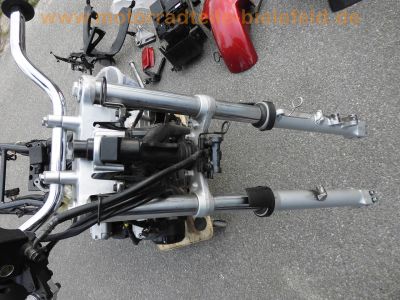 Kawasaki_ZR7S_ZR750F_Ersatzteile_Rahmen_Motorteile_Gabel_Vergaser_-_wie_ZR_550_750_Zephyr_52.jpg