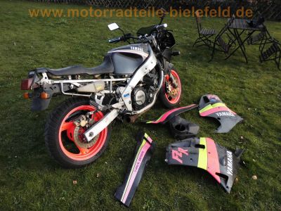 Yamaha_FZR_1000_Genesis_2LA_NEON_ABM_Superbike-Lenker_-_wie_2LE_2RG_2RH_96.jpg