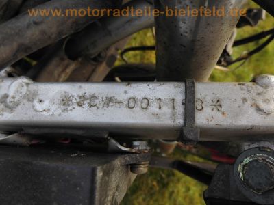 Yamaha_FJ1200_3CW_Superbike-Heck_mit_Sozius-Abdeckung_von_Wagner_Kunststofftechnik_DEVIL_4-1_Auspuff_-_wie_FJ_1100_47E_1XJ_3YA_97.jpg