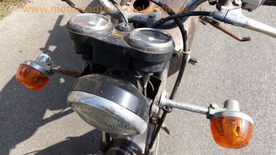 Honda_CB_50_J_Wrack_4-Takt_Mokick_als_Ersatzteile_CY50_XL50_CB50_J_43.jpg