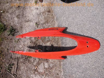 MZ_125_SM_Street_Moto_Super-Moto_Ersatzteile_Verkleidung_Maske_Kanzel_Seiteteile_Heckteil_Fender_Schutzblech_35.jpg