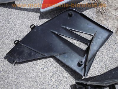 MZ_125_SM_Street_Moto_Super-Moto_Ersatzteile_Verkleidung_Maske_Kanzel_Seiteteile_Heckteil_Fender_Schutzblech_8.jpg