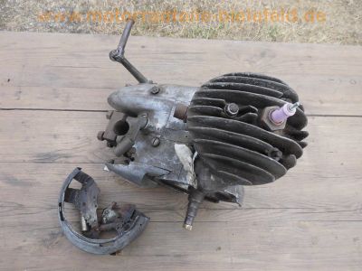 Ardie_100_125_200_Ersatzteile_Motor_Rahmen_Tank_Fender_Trapez-Gabel_Lenker_Gepaecktraeger_44.jpg