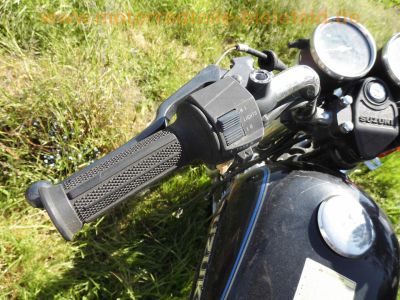 Suzuki_GN_125_2x_Wrack_ohne_Motor_als_Ersatzteile_Gabel_Raeder_Sitzbank_Tank_Instrumente_Schutzblech_Kotfluegel_-_wie_GN250_GN400_11.jpg