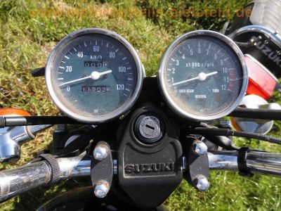 Suzuki_GN_125_2x_Wrack_ohne_Motor_als_Ersatzteile_Gabel_Raeder_Sitzbank_Tank_Instrumente_Schutzblech_Kotfluegel_-_wie_GN250_GN400_9.jpg