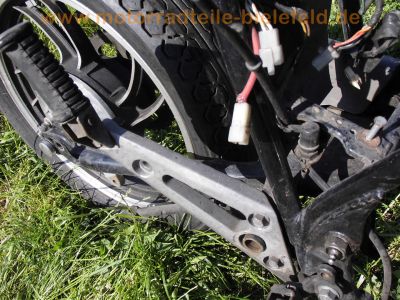 Yamaha_XJ_550_4V8_Wrack_als_Ersatzteile_Gabel_Zylinder_Kolben_52.jpg