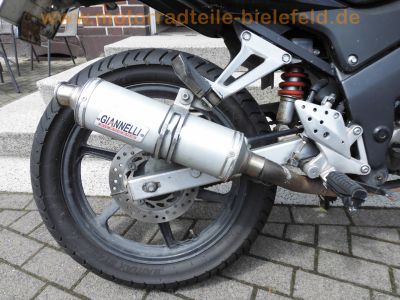 Honda_CBR_125_R_JC34_Vergaser_27tkm_Sturz_10kW_110kmh_teilzerlegt_als_Ersatzteile_1a_Motor_17.jpg