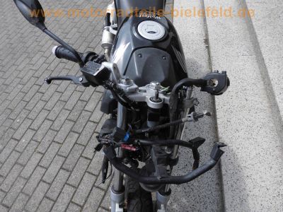 Honda_CBR_125_R_JC34_Vergaser_27tkm_Sturz_10kW_110kmh_teilzerlegt_als_Ersatzteile_1a_Motor_21.jpg