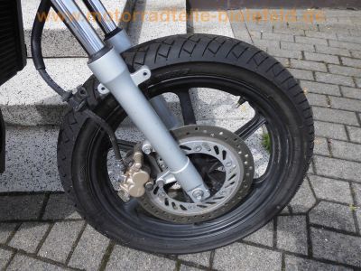 Honda_CBR_125_R_JC34_Vergaser_27tkm_Sturz_10kW_110kmh_teilzerlegt_als_Ersatzteile_1a_Motor_8.jpg