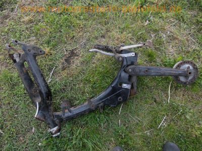 NSU_201_ZB_55_Super_Lux_1955_Wrack_Ersatzteile_Rahmen_Gabel_Hauptstaender_Schwinge_Endantrieb_20.jpg