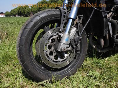 Suzuki_GSX-R_750_W_GR7BB_Karl_Streetfighter-Basis_nackt_57tkm_17x3,50_und_17x5,50_-_wie_GSXR_1100_W_33.jpg