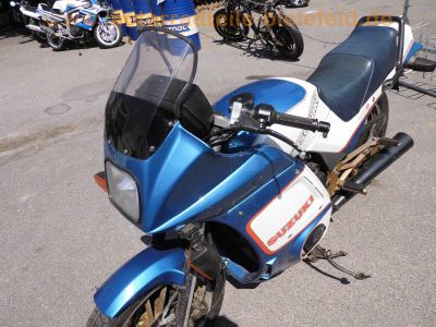 Suzuki_GSX_550_EF_GN71D_blau-weiss_Arrie_Motor_N702_original_Auspuff_Suzuki_3132_-_wie_GSX_400_600_750_1100_ES_EF_46.jpg