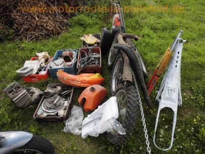 KTM_250_GS_-6_1978_Twinshock_Oldtimer-Enduro_mit_Brief_12kW_Geländesport_Moto-Cross_plus_Ersatzteile_-_wie_KTM_125_175_250_400_GS_MC_Veteranen-Cross_5.jpg