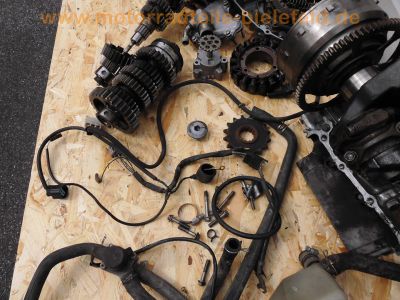 Honda_VTR1000_SP-1_SC45_Motor-Ersatzteile_Motorteile_spares_spare-parts_9.jpg