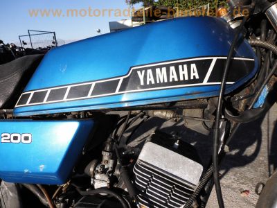 Yamaha_RD200DX_1E8_blau_Zweitakt-Zweizylinder_-_wie_RD_DT_TZ_80_125_175_200_250_350_400_13.jpg