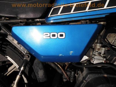 Yamaha_RD200DX_1E8_blau_Zweitakt-Zweizylinder_-_wie_RD_DT_TZ_80_125_175_200_250_350_400_18.jpg