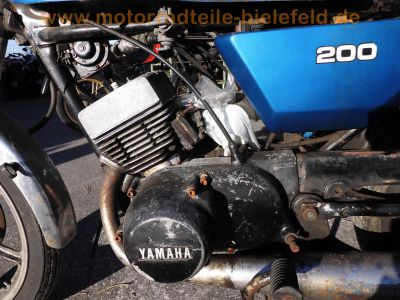 Yamaha_RD200DX_1E8_blau_Zweitakt-Zweizylinder_-_wie_RD_DT_TZ_80_125_175_200_250_350_400_66.jpg