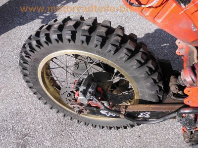 Yamaha_XT600K_Enduro_2NF_rot-schwarz_2x_Auspuff_-_Motor_wie_SR500_SRX600_XT600Z_34L_2KF_43F_1VJ_3AJ_25.jpg