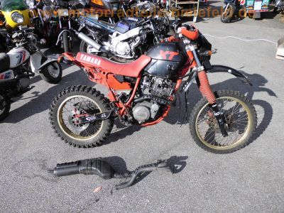 Yamaha_XT600K_Enduro_2NF_rot-schwarz_2x_Auspuff_-_Motor_wie_SR500_SRX600_XT600Z_34L_2KF_43F_1VJ_3AJ_28.jpg