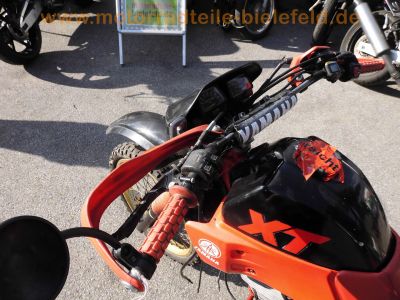 Yamaha_XT600K_Enduro_2NF_rot-schwarz_2x_Auspuff_-_Motor_wie_SR500_SRX600_XT600Z_34L_2KF_43F_1VJ_3AJ_73.jpg
