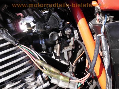 Yamaha_XT600K_Enduro_2NF_rot-schwarz_2x_Auspuff_-_Motor_wie_SR500_SRX600_XT600Z_34L_2KF_43F_1VJ_3AJ_89.jpg