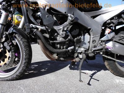 Yamaha_FZR1000_Exup_1992_Typ_3LK_CRASH_upside-down_USD-Gabel_-_wie_3LE_3LF_3GM_47.jpg